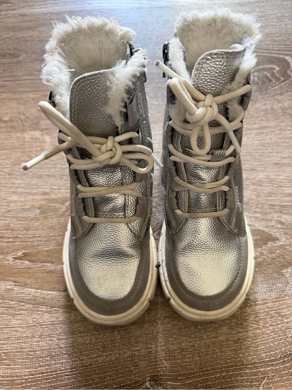 Kids Metallic Silver Fur-Lined Winter Boots